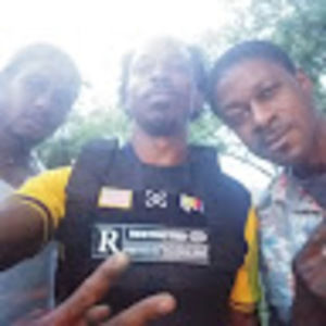 Meet your Posher, Dustin